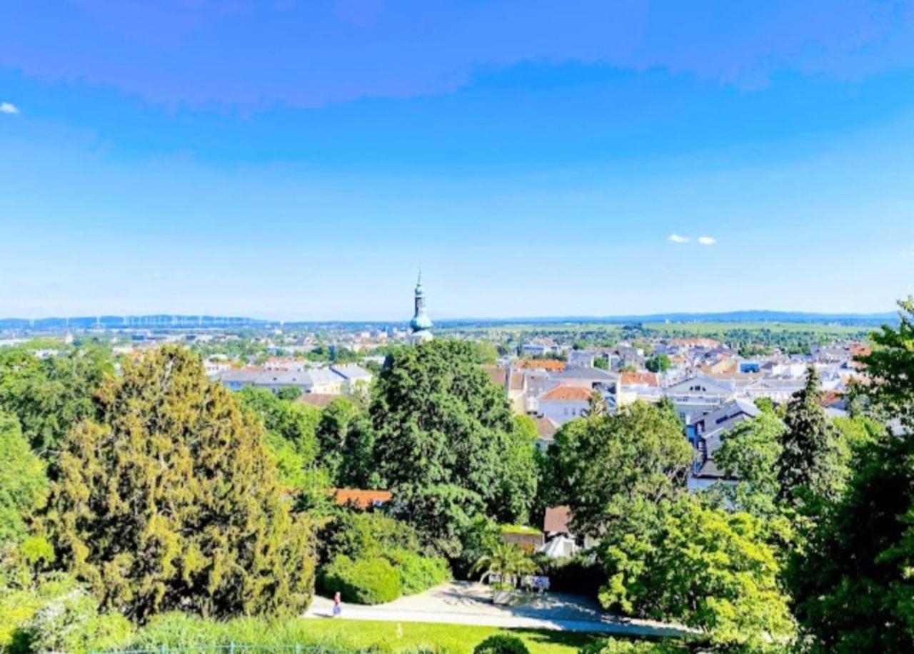 Апартаменти Landhaus Am Kurpark Баден Екстер'єр фото